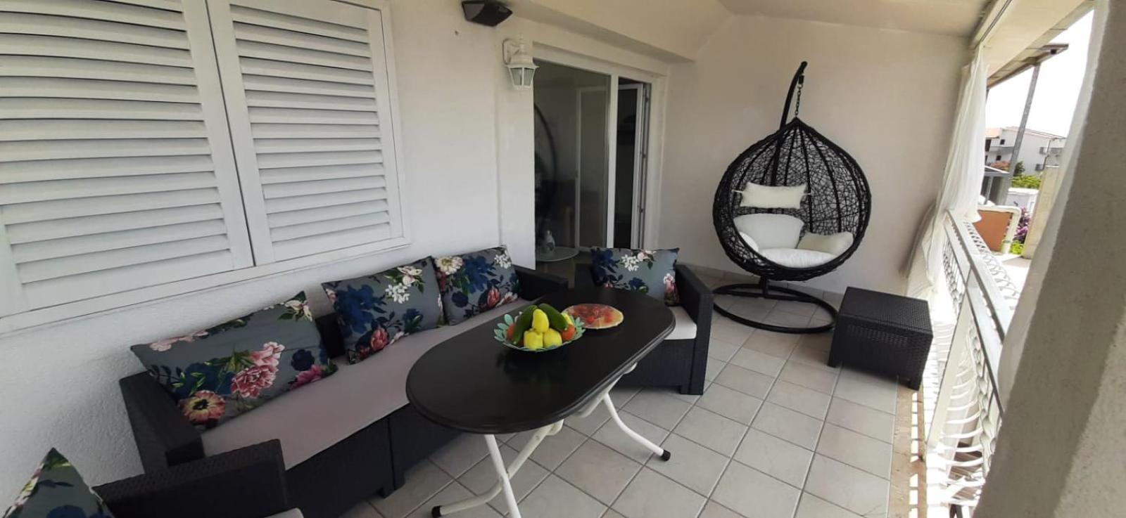 Sunrise Vid Apartment Дуги Рат Екстериор снимка