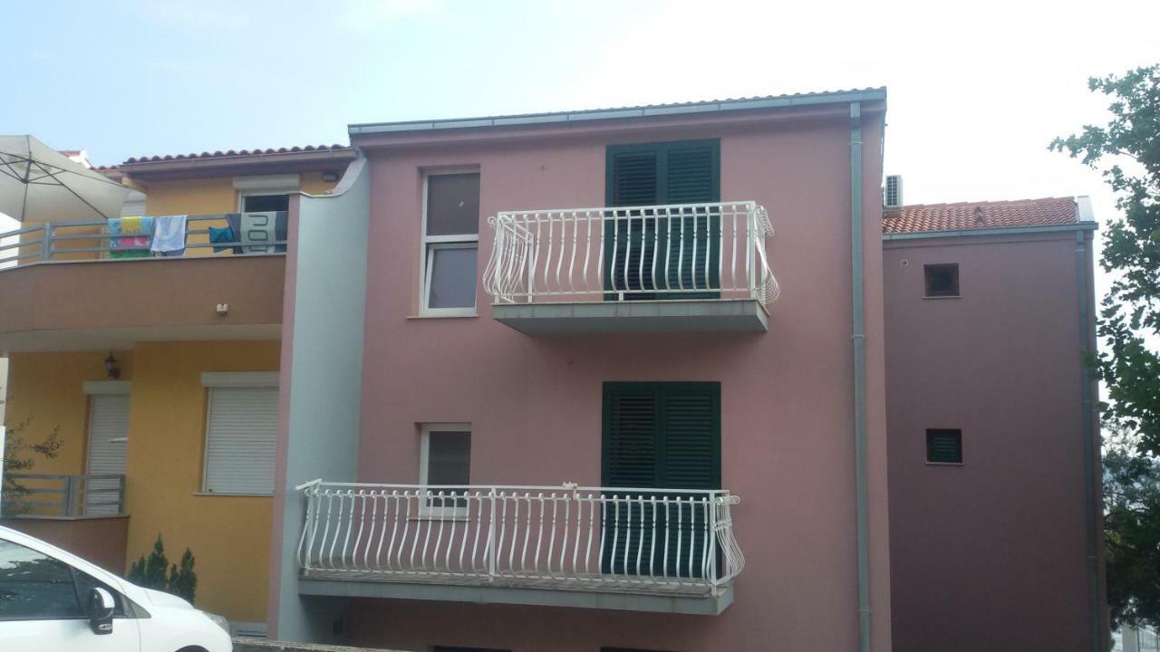Sunrise Vid Apartment Дуги Рат Екстериор снимка