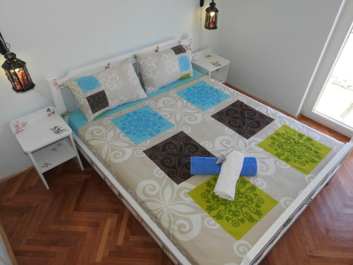Sunrise Vid Apartment Дуги Рат Екстериор снимка